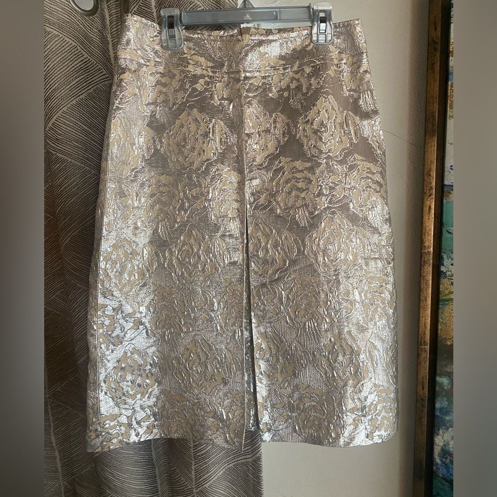Barneys New York Skirt Sz 36 Brocade Floral  Silver Metallic Lined Made In Italy